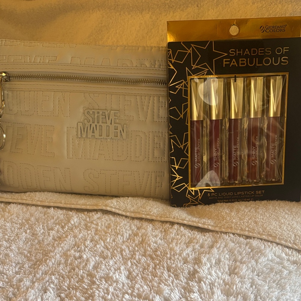 Steve Madden Cream Clutch with Lipstick Set